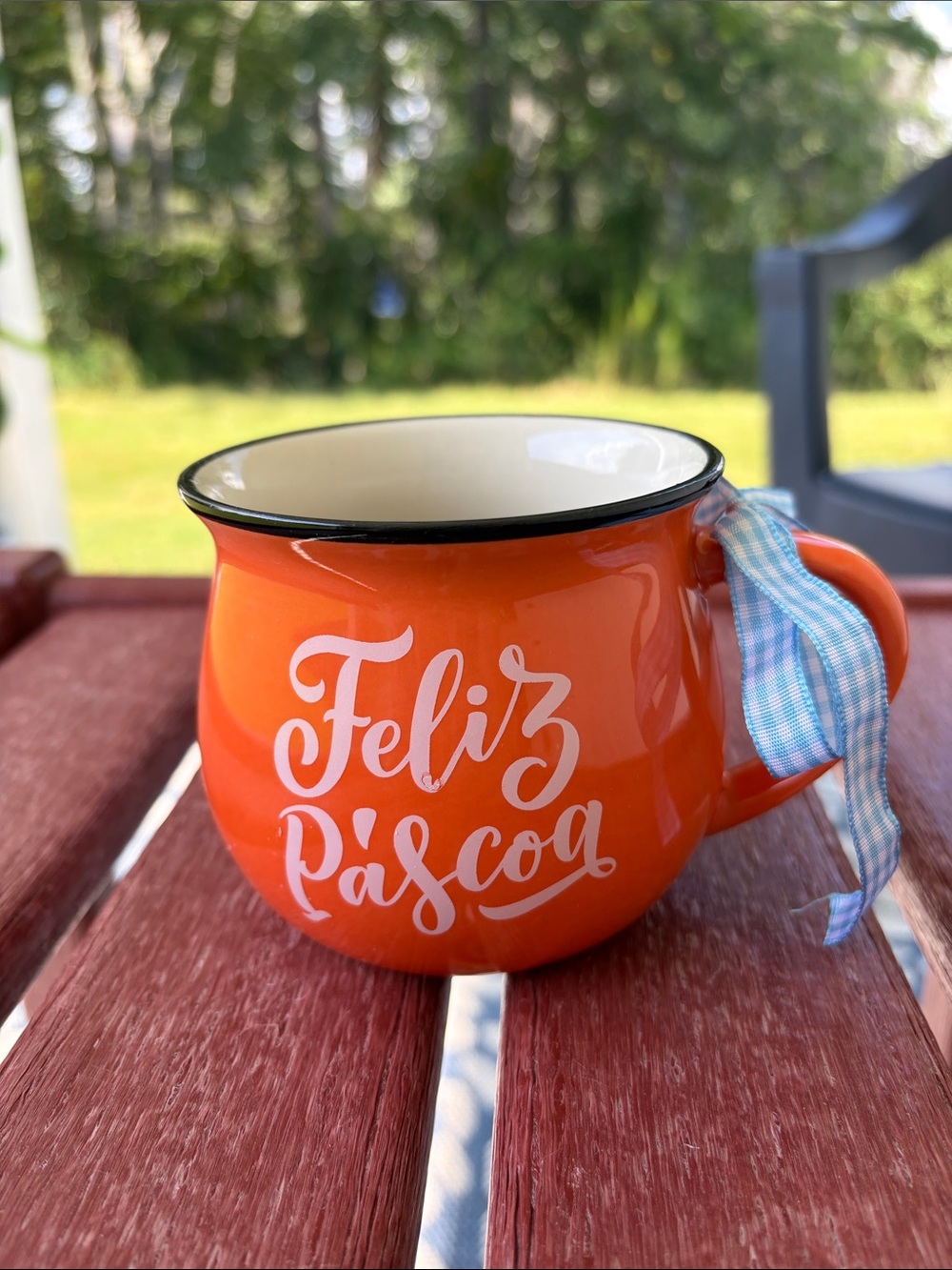 Orange 'Feliz Páscoa' Ceramic Mug with Ribbon Accent